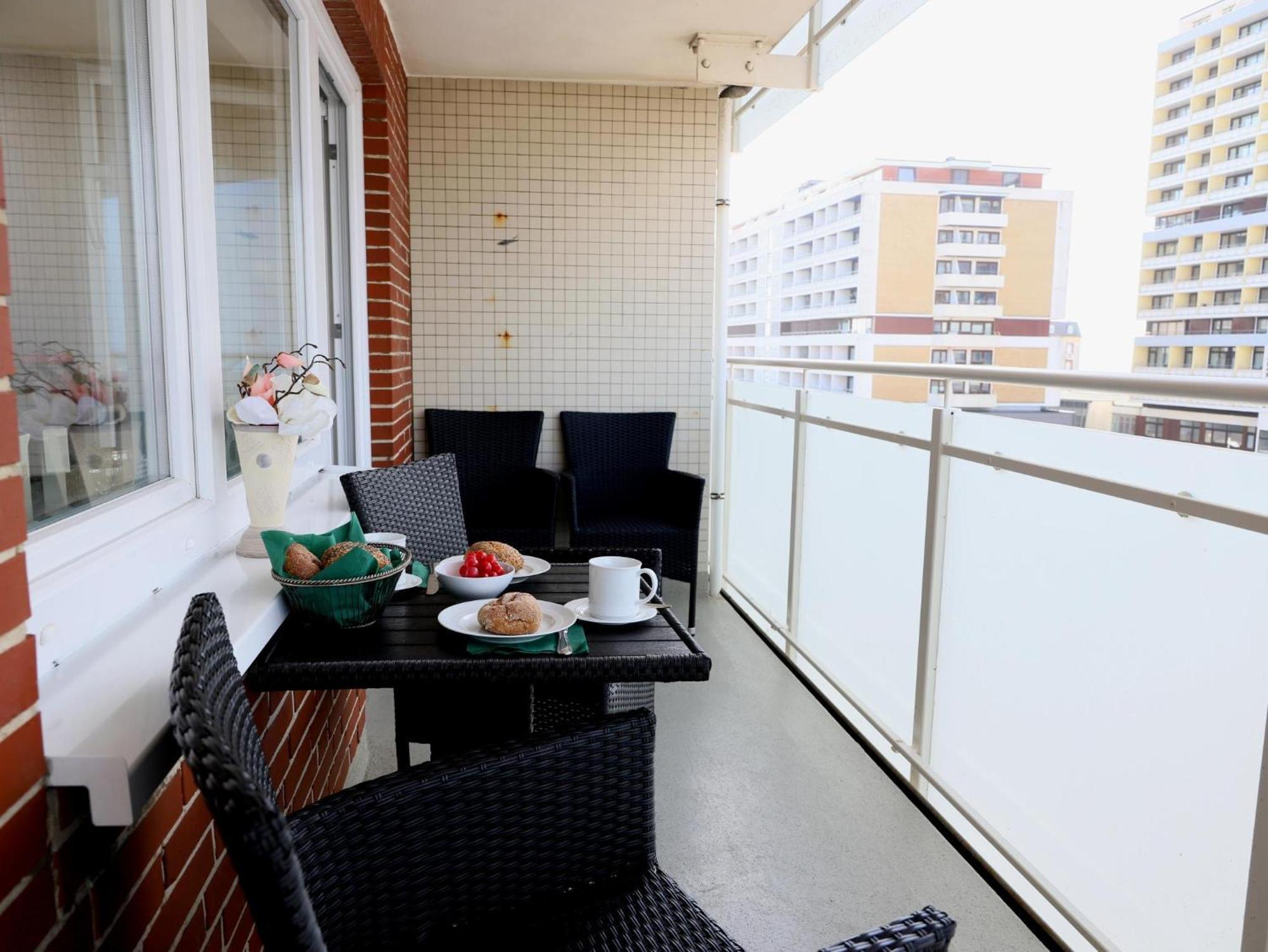 Strandnahe Ferienwohnung, Zentral Gelegen, Wlan Und Balkon, Andreas Dirks-Str. 1 Westerland Exterior photo